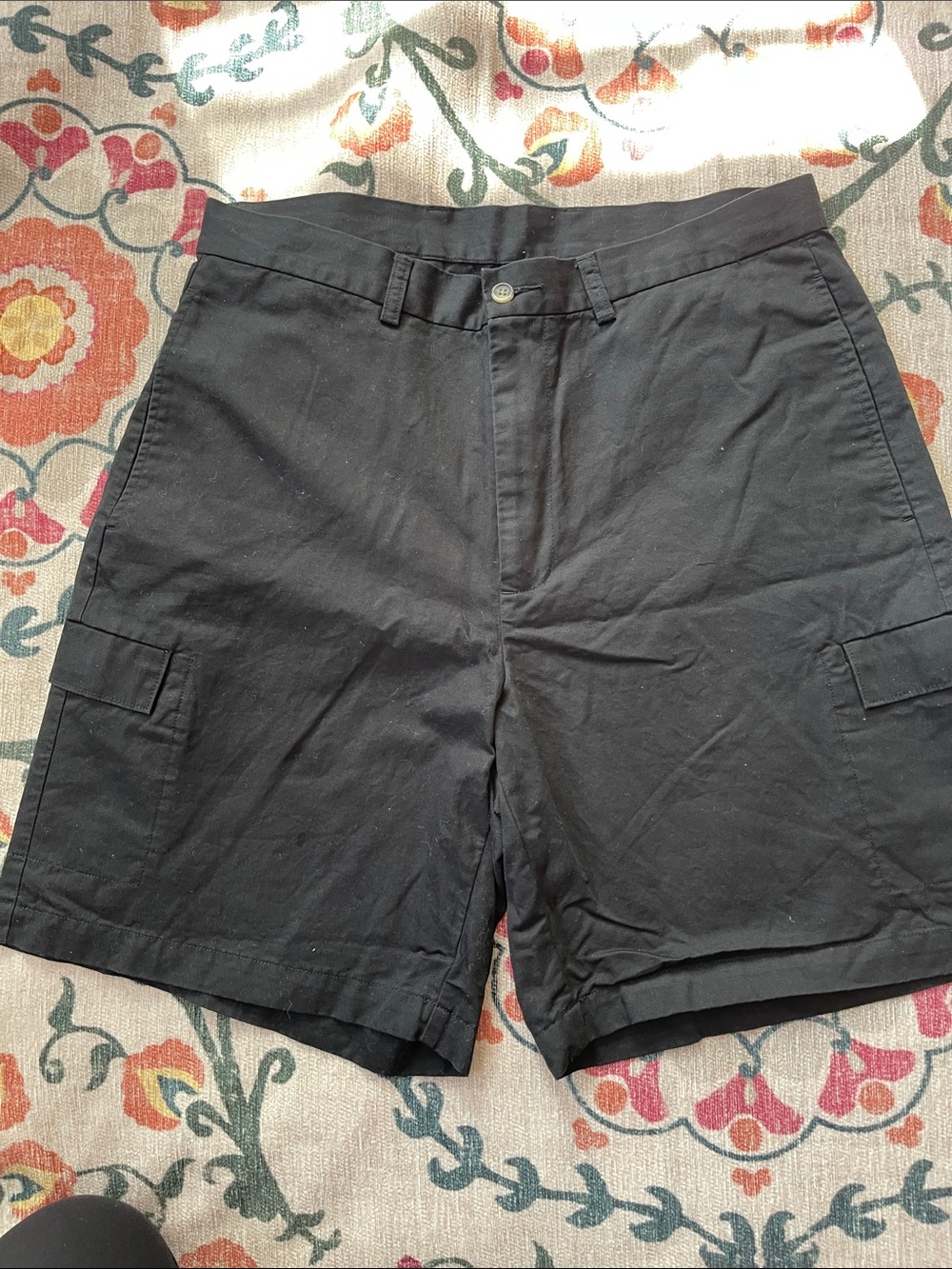 Dkny Black Cargo Shorts with Side Pockets